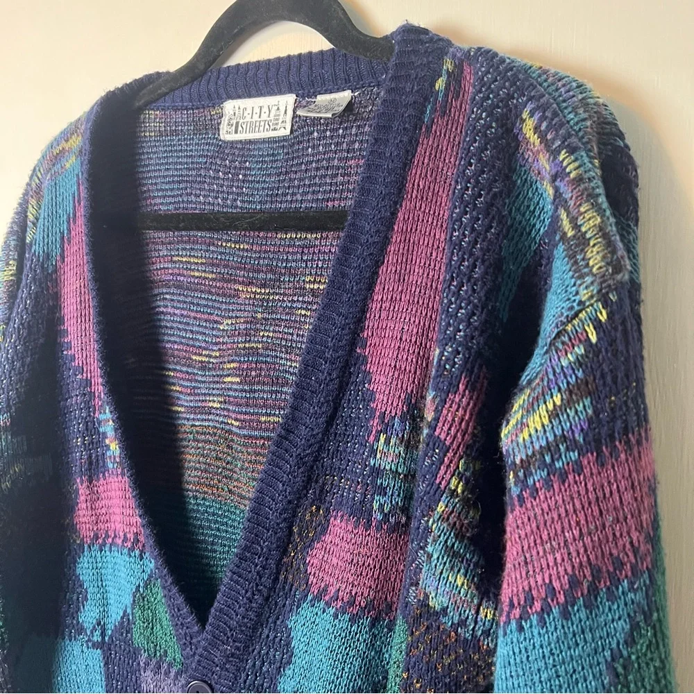City‎ Streets - Women’s Vintage 90s Geometric Knit Cardigan Navy – Sz M